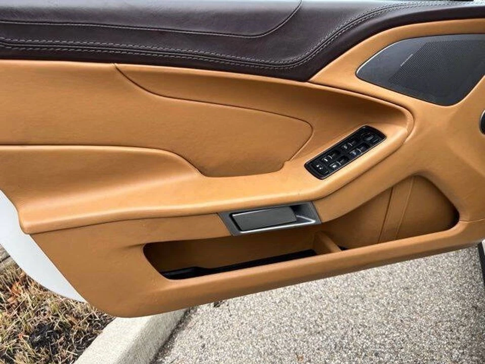 2015 Aston Martin Vanquish 2nd Gen - Image 19 of 20