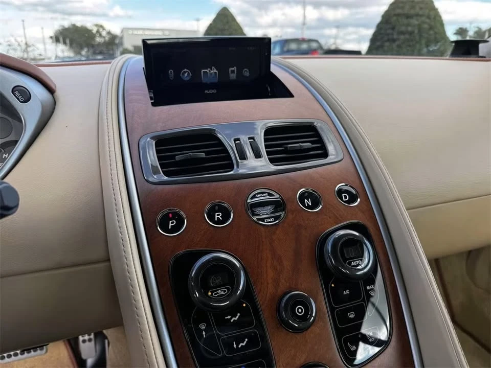 2015 Aston Martin Vanquish 2nd Gen - Image 12 of 18