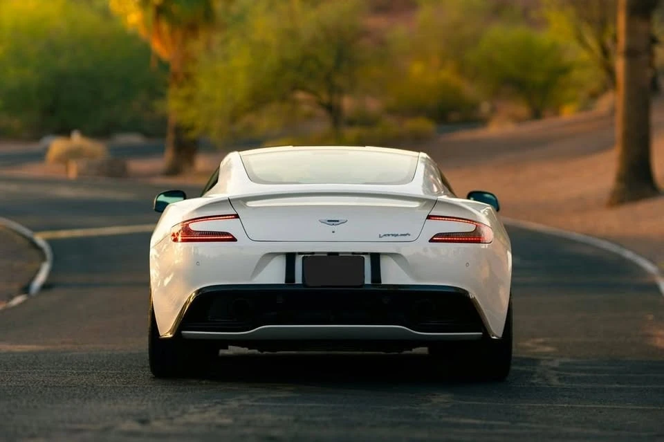 2015 Aston Martin Vanquish 2nd Gen - Image 11 of 20
