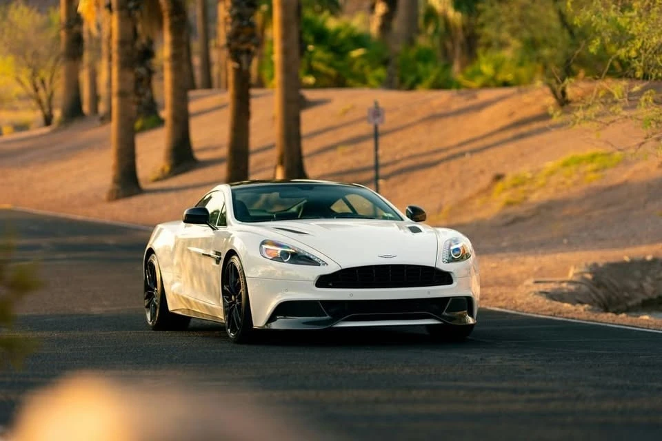 2015 Aston Martin Vanquish 2nd Gen - Image 20 of 20