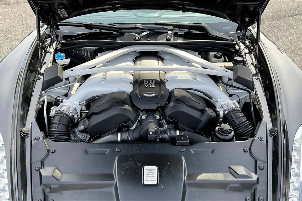 2015 Aston Martin Vanquish 2nd Gen - Image 16 of 16