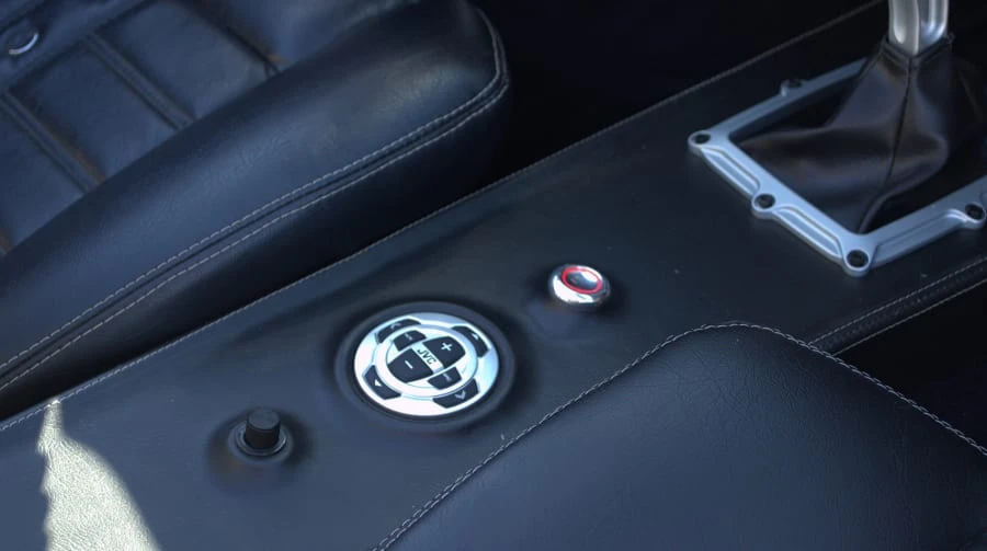 2015 Chevrolet Camaro 5th Gen - Image 7 of 9