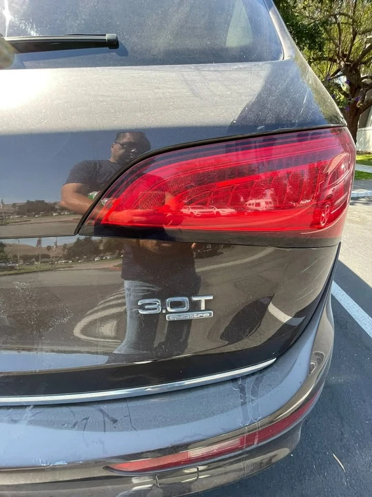 2015 Audi 8R Q5 - Image 2 of 12