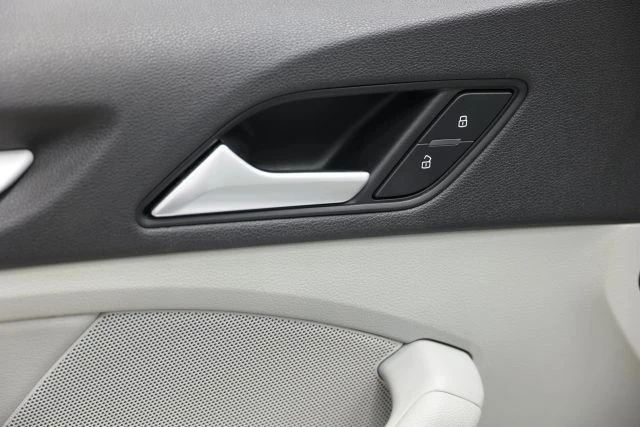 2015 Audi 8V A3 - Image 10 of 21