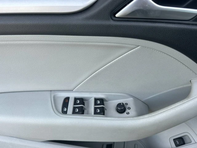 2015 Audi 8V A3 - Image 9 of 20