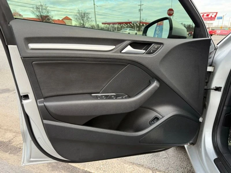 2015 Audi 8V A3 - Image 11 of 12