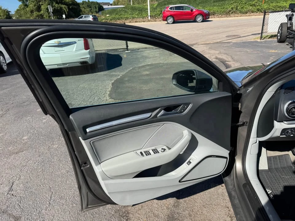 2015 Audi 8V A3 - Image 11 of 14
