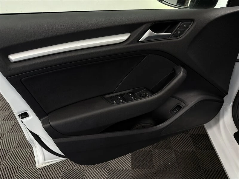 2015 Audi 8V A3 - Image 11 of 20