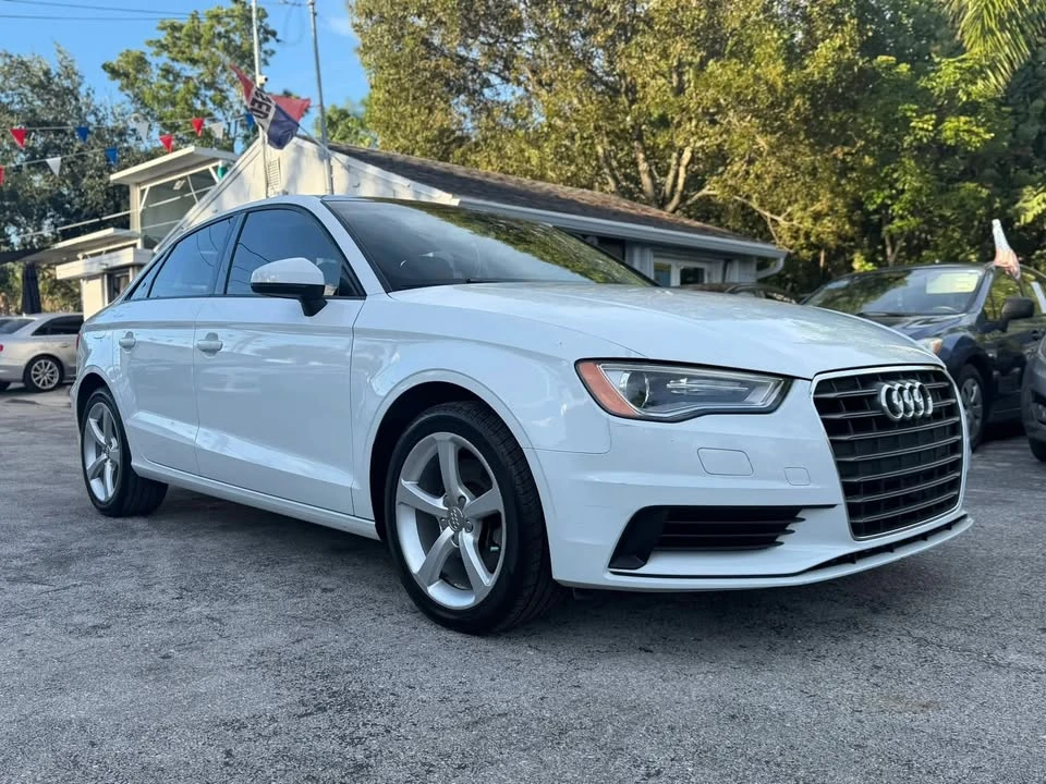 2015 Audi 8V A3 - Image 2 of 16