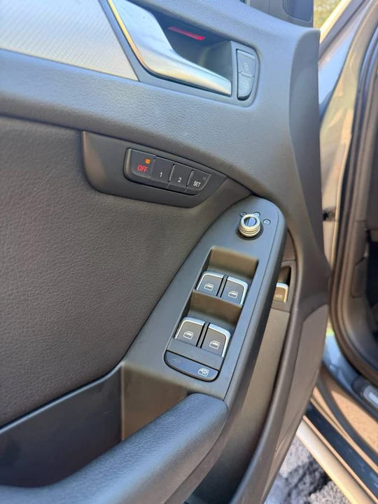 2015 Audi B8 A4 - Image 12 of 19