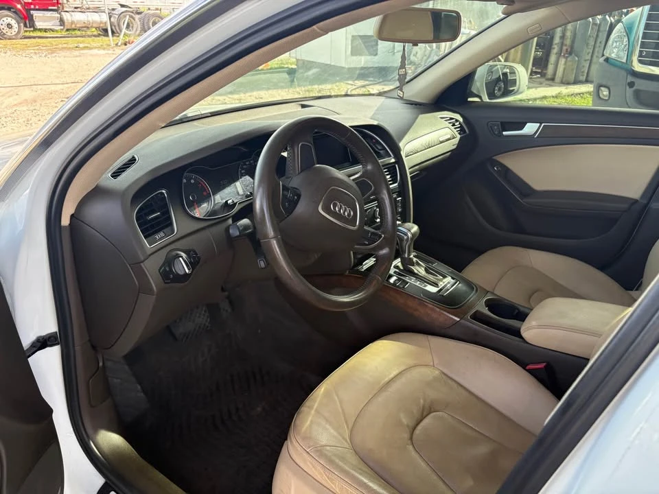 2015 Audi B8 A4 - Image 8 of 18