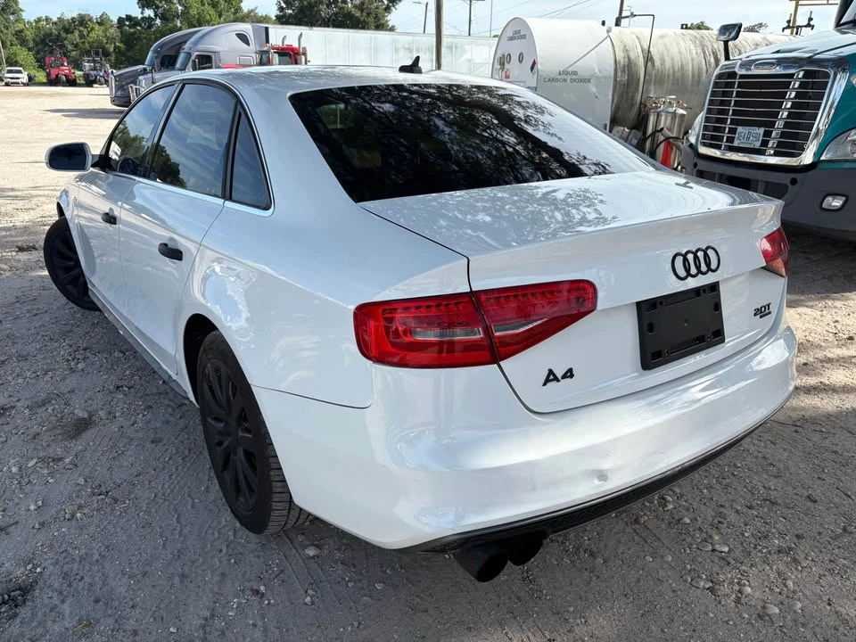 2015 Audi B8 A4 - Image 7 of 18