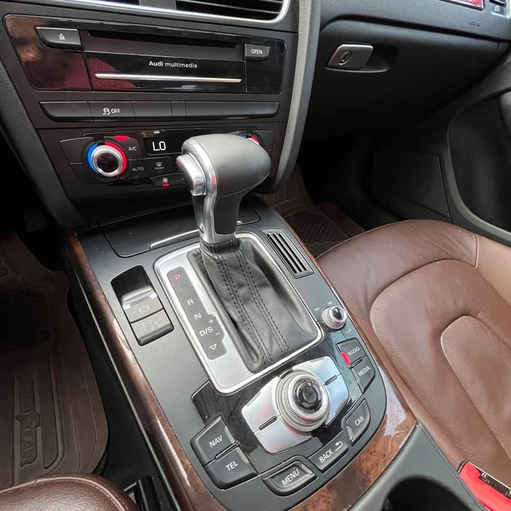 2015 Audi B8 A4 - Image 14 of 20