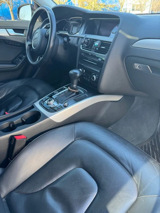 2015 Audi B8 A4 - Image 12 of 15