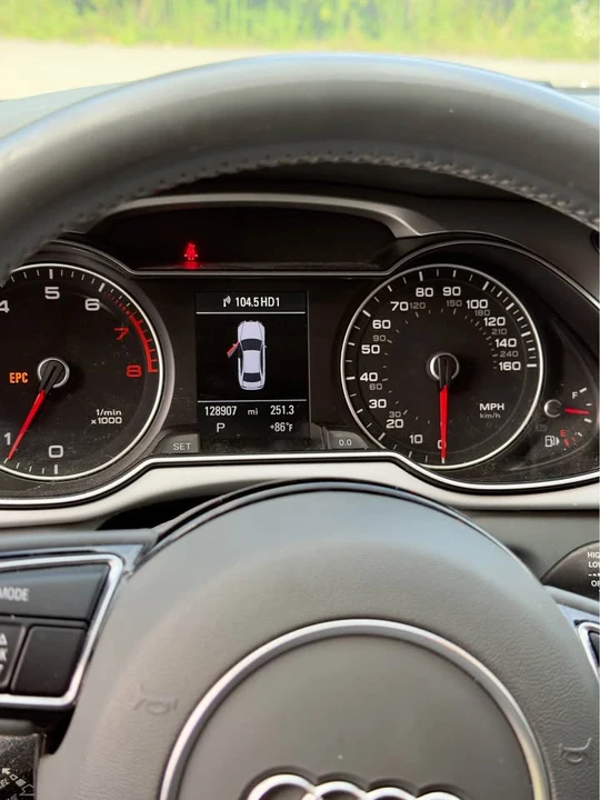 2015 Audi B8 A4 - Image 12 of 15