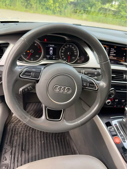 2015 Audi B8 A4 - Image 10 of 15