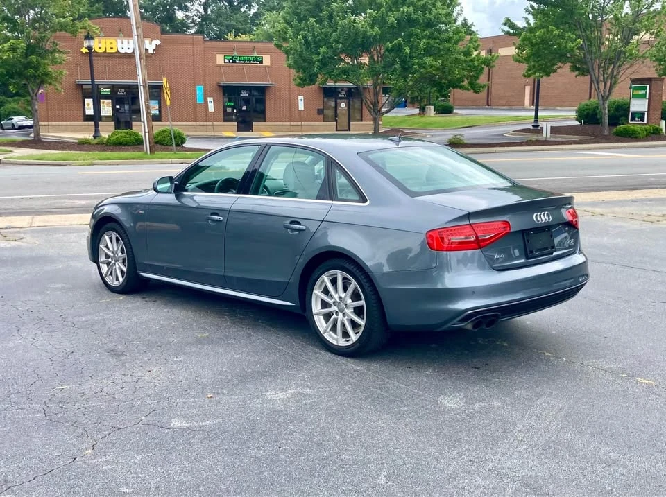 2015 Audi B8 A4 - Image 9 of 17