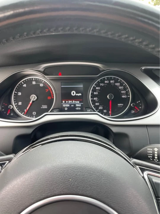 2015 Audi B8 A4 - Image 14 of 19