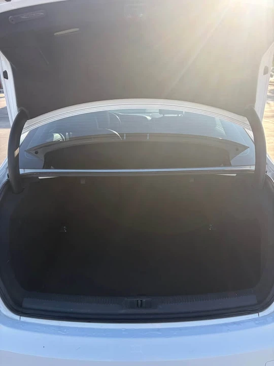 2015 Audi B8 A4 - Image 7 of 10