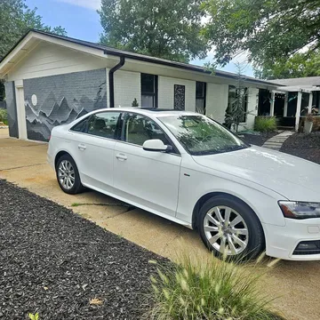 2015 Audi A4 2.0T Sedan 4D