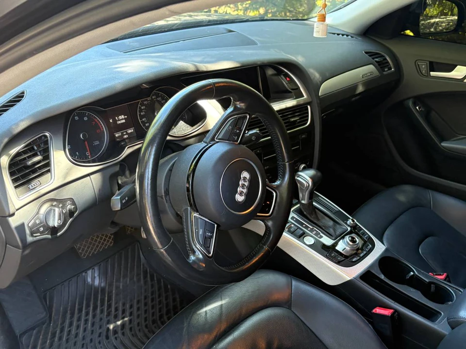 2015 Audi B8 A4 - Image 6 of 9