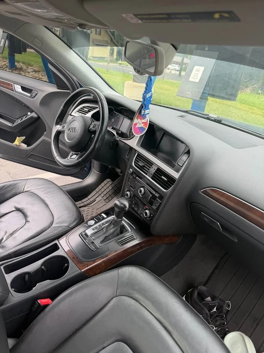 2015 Audi B8 A4 - Image 7 of 9