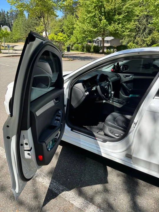 2015 Audi B8 A4 - Image 7 of 11