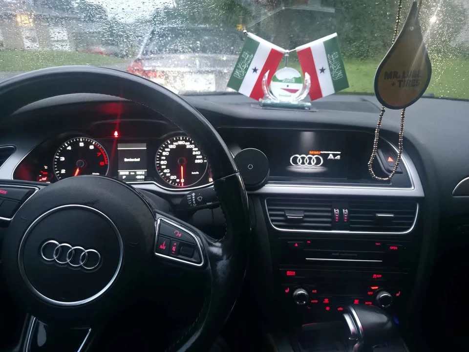 2015 Audi B8 A4 - Image 9 of 12