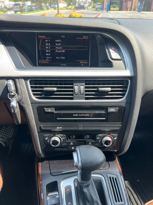 2015 Audi B8 A4 - Image 15 of 17
