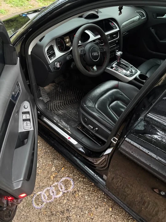2015 Audi B8 A4 - Image 4 of 8