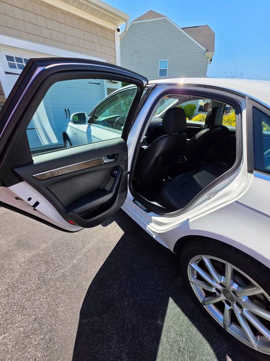 2015 Audi B8 A4 - Image 9 of 13