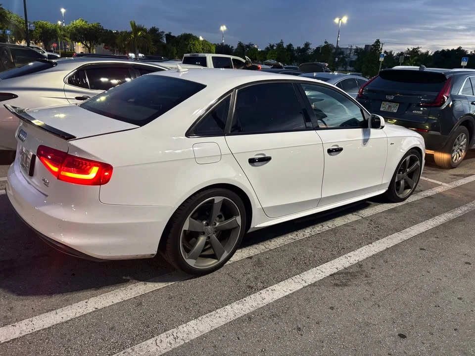 2015 Audi B8 A4 - Image 2 of 4
