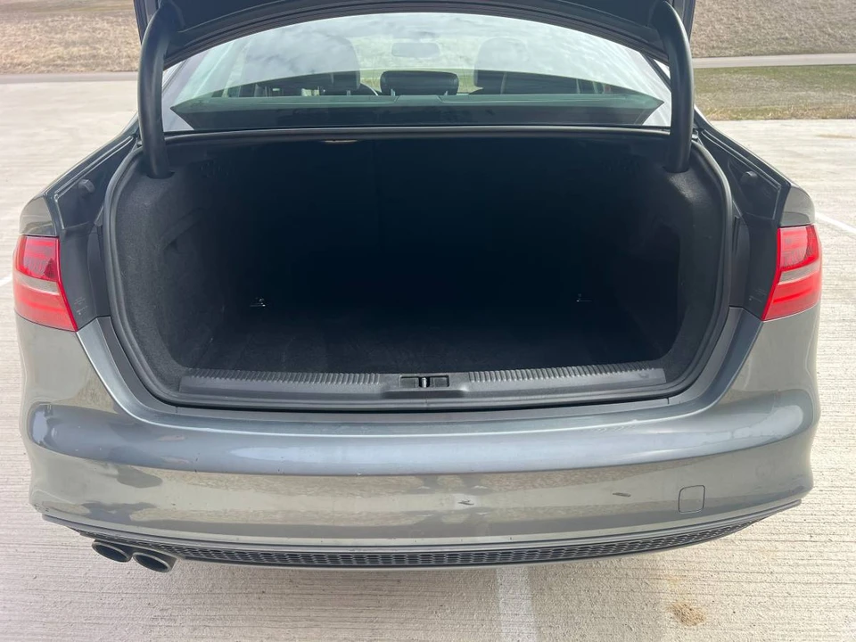 2015 Audi B8 A4 - Image 11 of 16