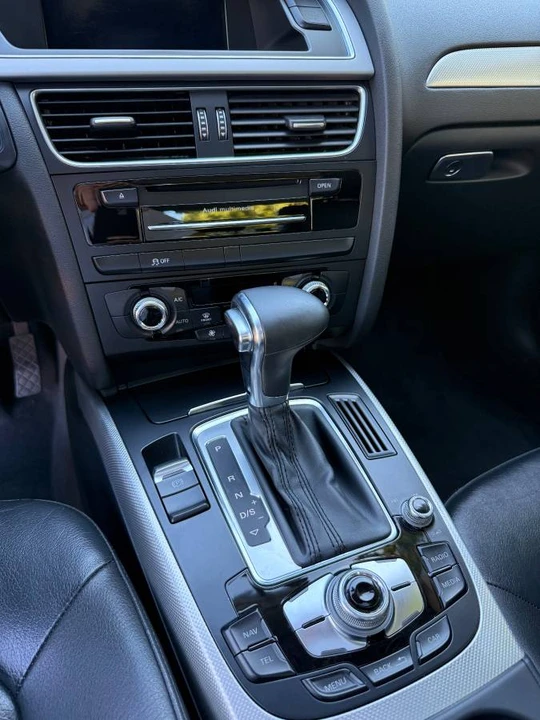 2015 Audi B8 A4 - Image 6 of 12
