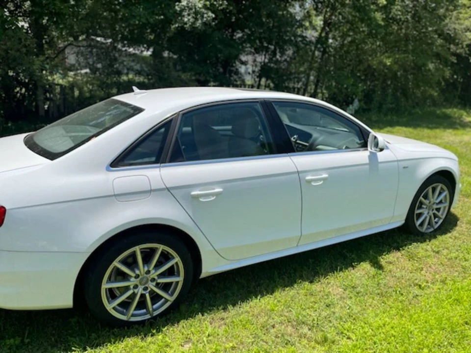2015 Audi B8 A4 - Image 4 of 10