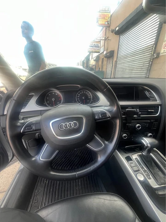 2015 Audi B8 A4 - Image 8 of 11