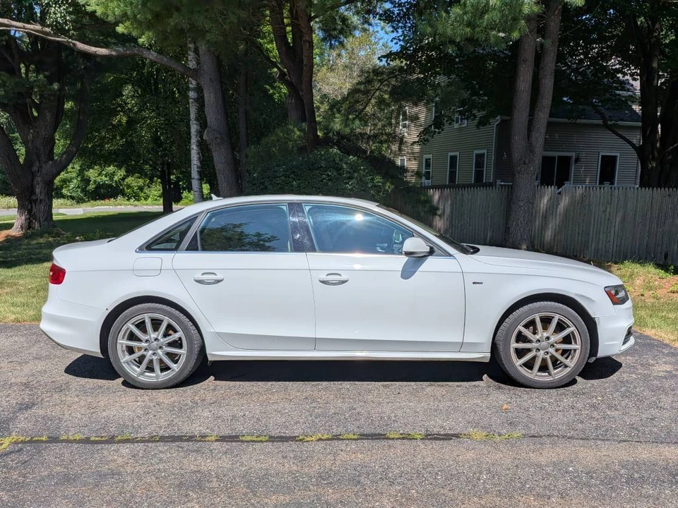 2015 Audi B8 A4 - Image 4 of 9
