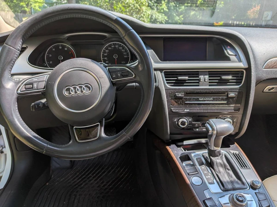 2015 Audi B8 A4 - Image 7 of 9