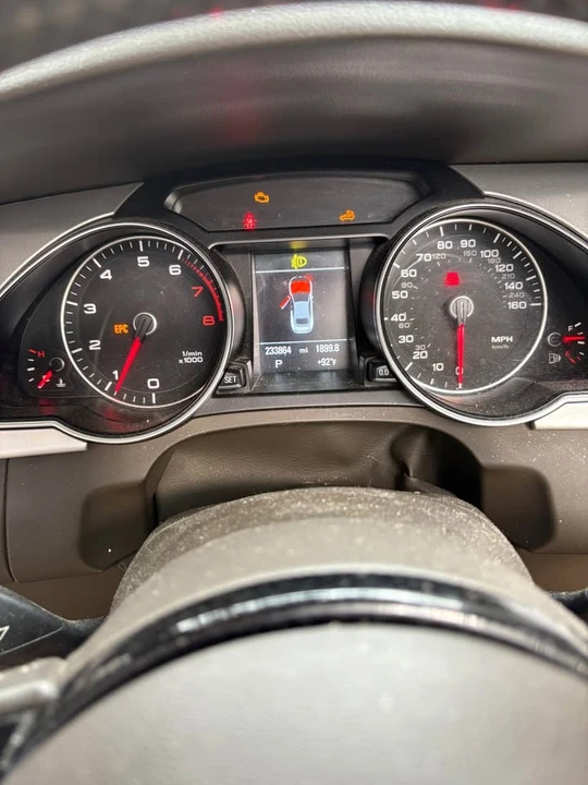 2015 Audi B8 A5 - Image 7 of 9