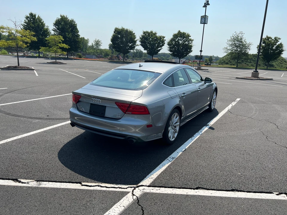 2015 Audi C7 A7 - Image 16 of 31