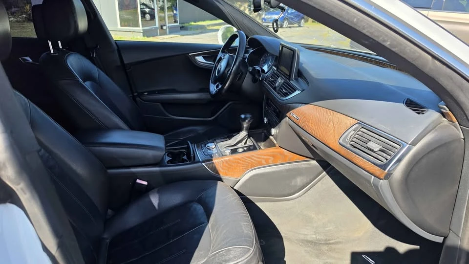 2015 Audi C7 A7 - Image 10 of 20