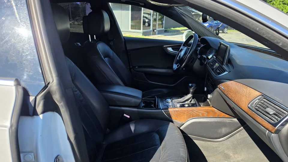 2015 Audi C7 A7 - Image 11 of 20