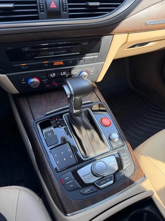 2015 Audi C7 A7 - Image 16 of 20