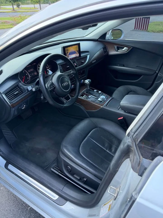 2015 Audi C7 A7 - Image 11 of 17