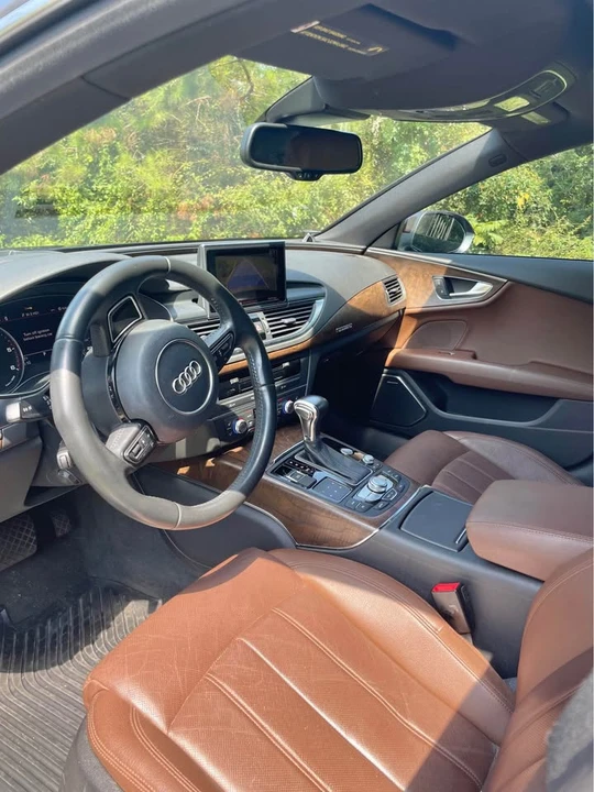 2015 Audi C7 A7 - Image 8 of 17
