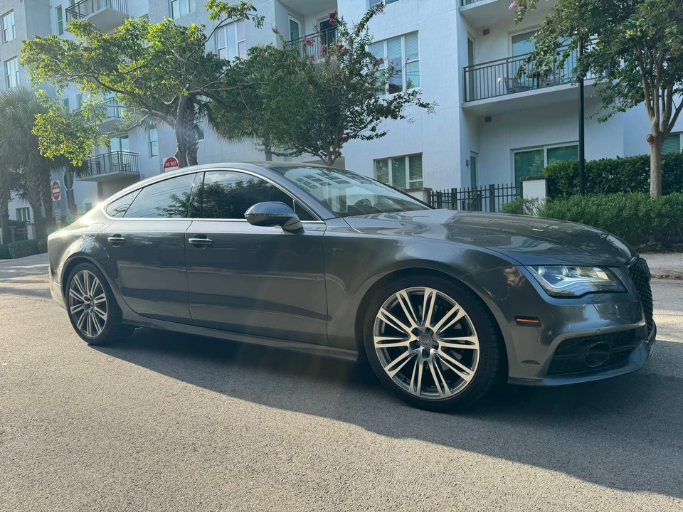 2015 Audi C7 A7 - Image 13 of 31