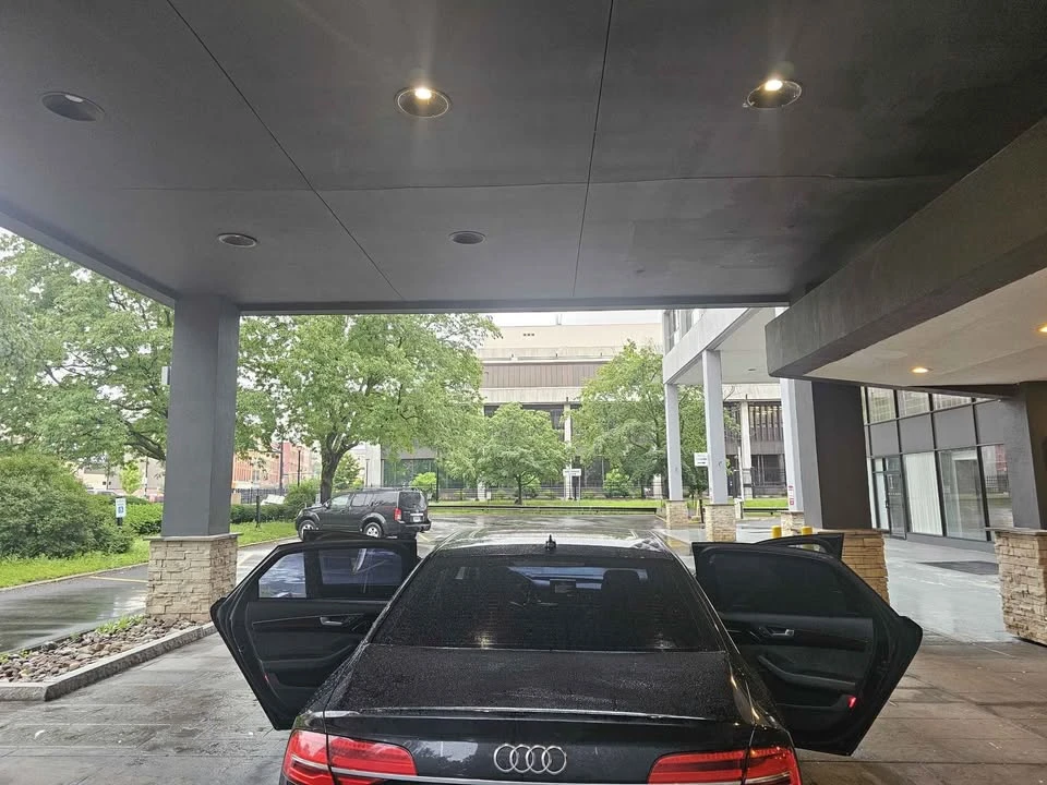 2015 Audi D4 A8 - Image 8 of 9