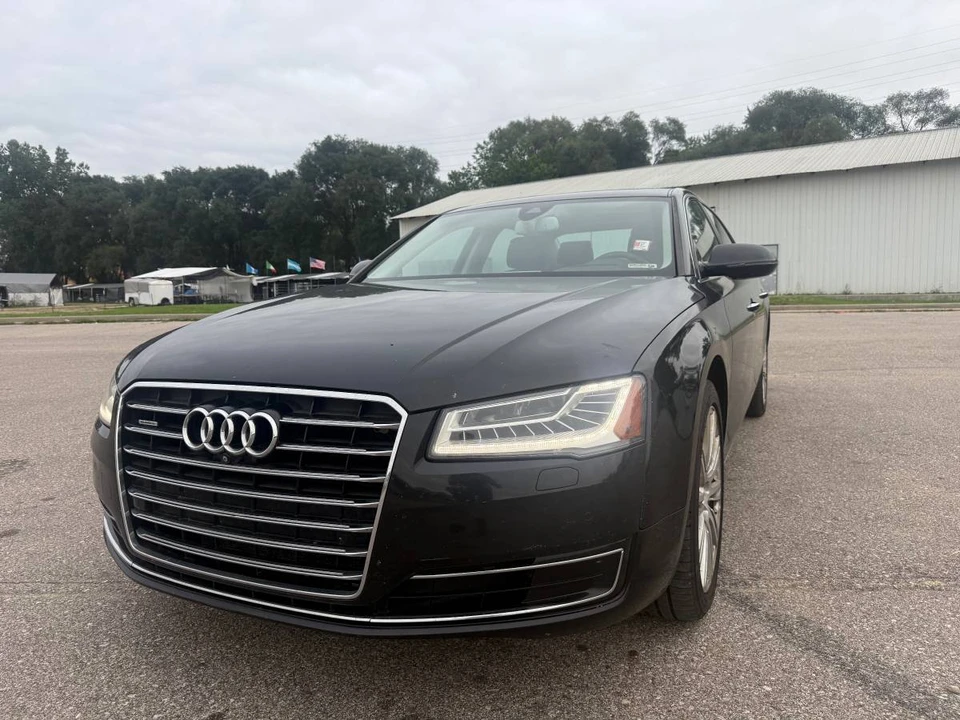 2014 Audi D4 A8 - Image 2 of 24