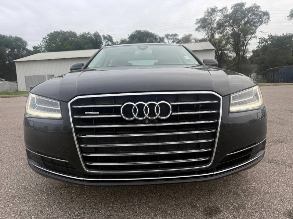 2014 Audi D4 A8 - Image 3 of 24