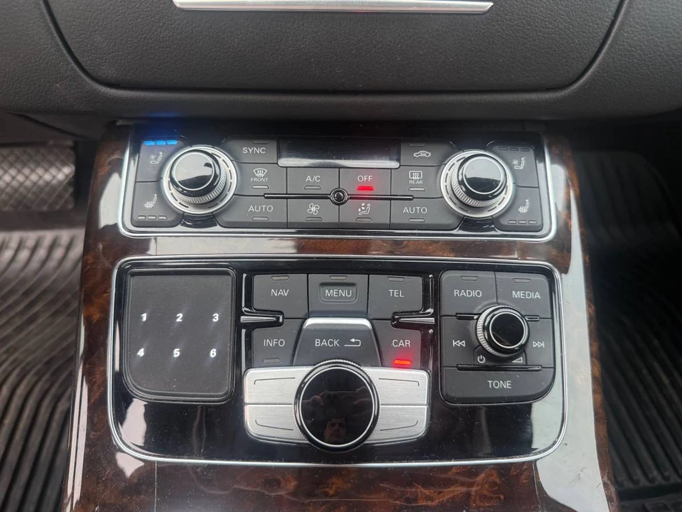 2014 Audi D4 A8 - Image 24 of 24